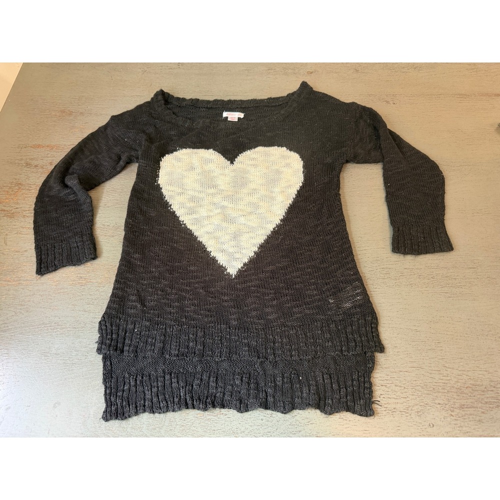 Xhilaration Black Heart Knit Sweater XS 3/4 Sleeve High Low Hem Scoop Neck